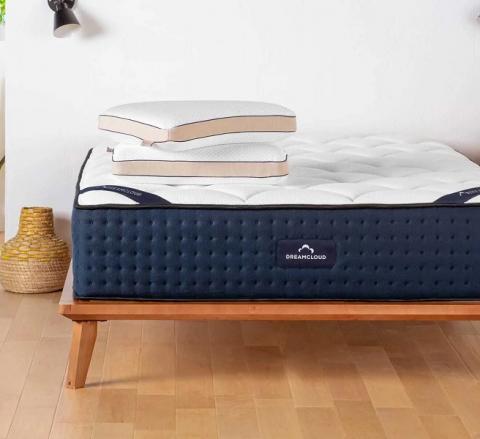 Roll up mattress DreamCloud Mattress